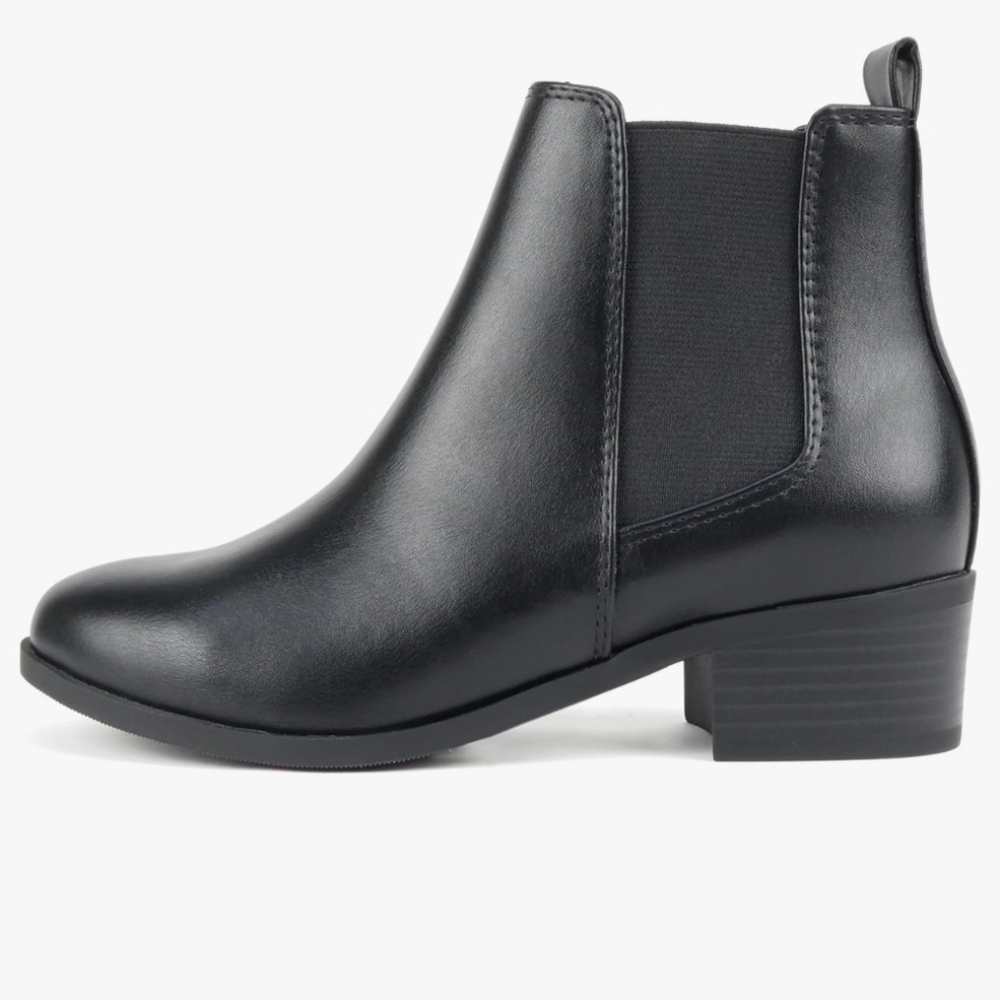 Soda Black Ankle Booties